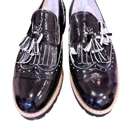 Zapato Women’s Genuine Leather Black  Tassel Loafers Sz 40 - Picture 3 of 9